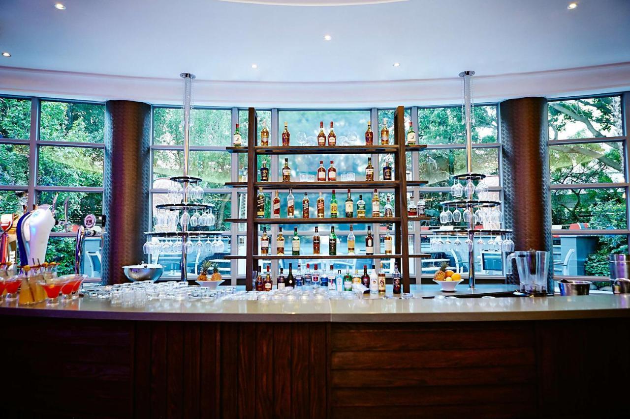 开普敦海滨南方太阳酒店 外观 照片